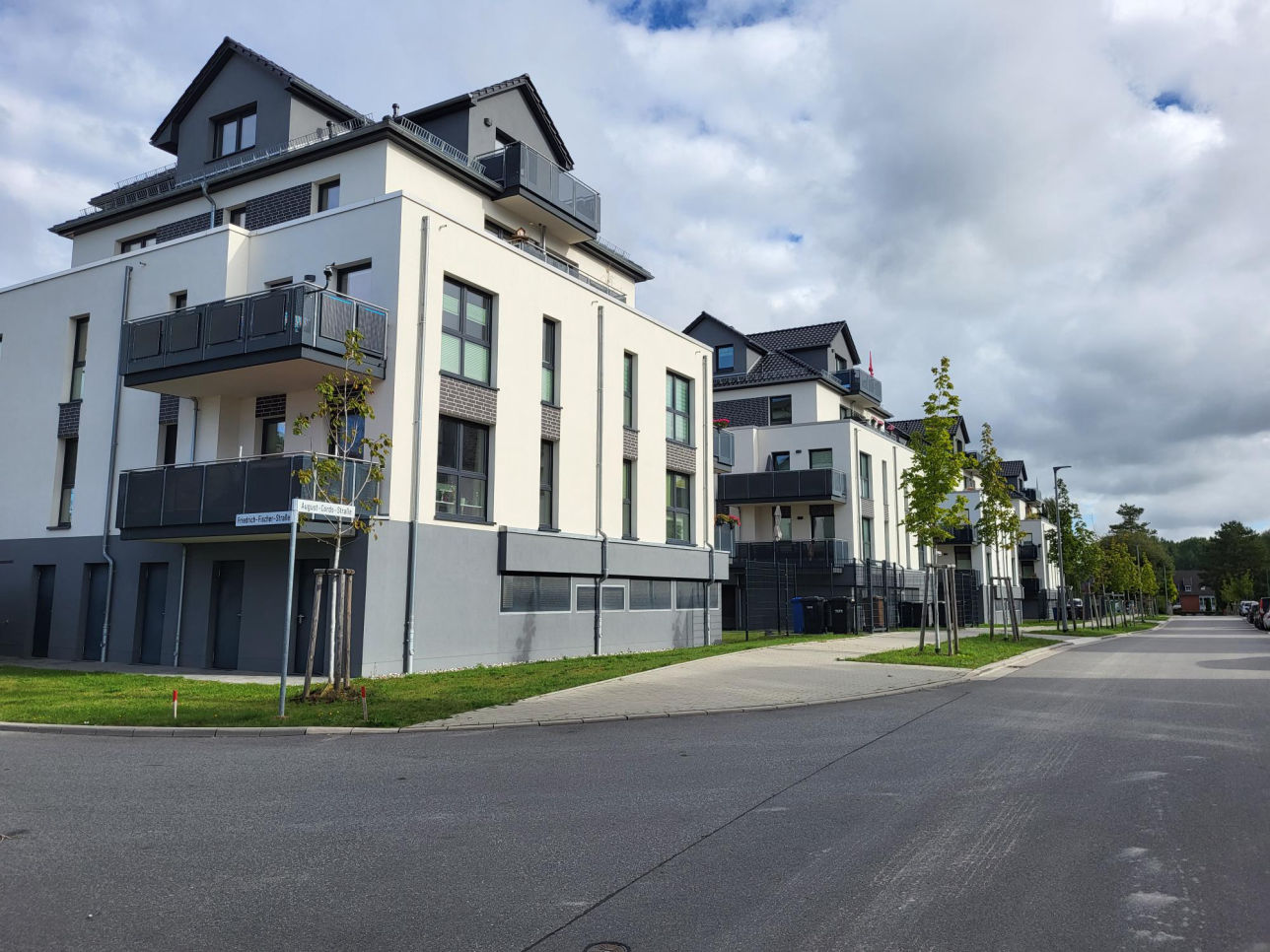 Innenausbau mit elektrotechnischen Arbeiten